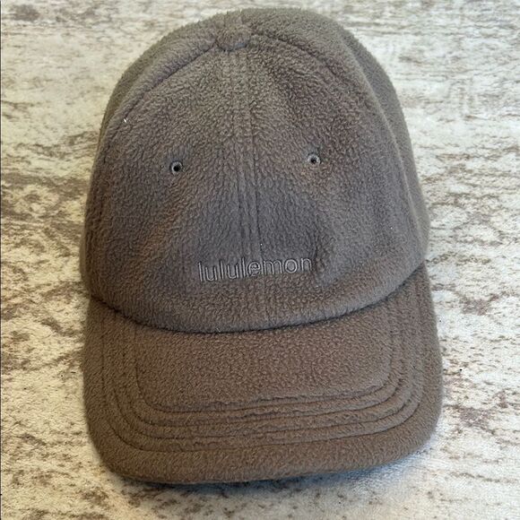 lululemon athletica green Fleece Cap S/M - Picture 1 of 4